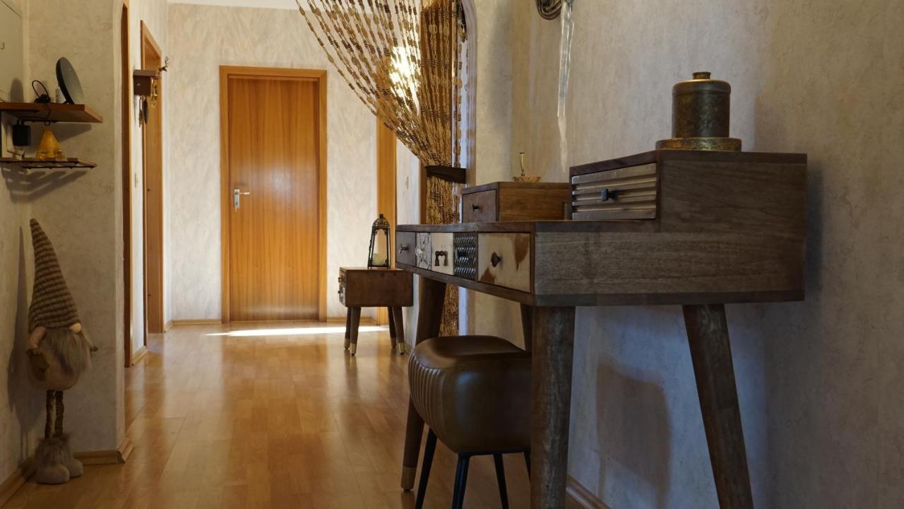 Grosszuegige Wohnung Mit Terrasse Und Gartenzugang - Das Komplette Erdgeschoss Bindlach Exterior photo